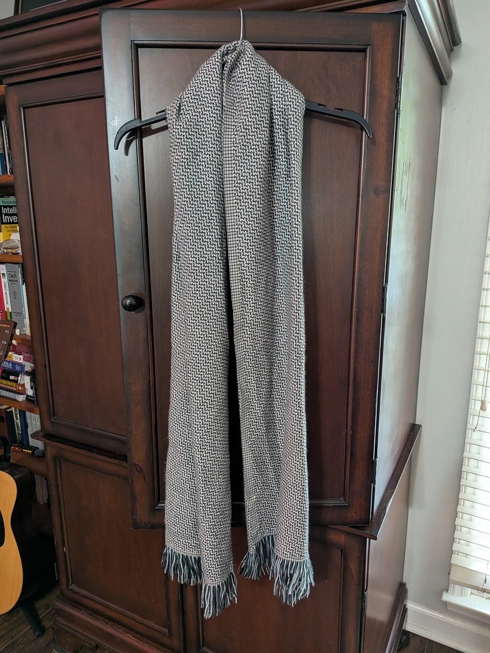 Cozy Gray Woven Scarf